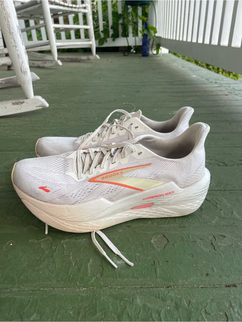 Brooks Women’s Hyperion Max — White with Pink and Cream Accents